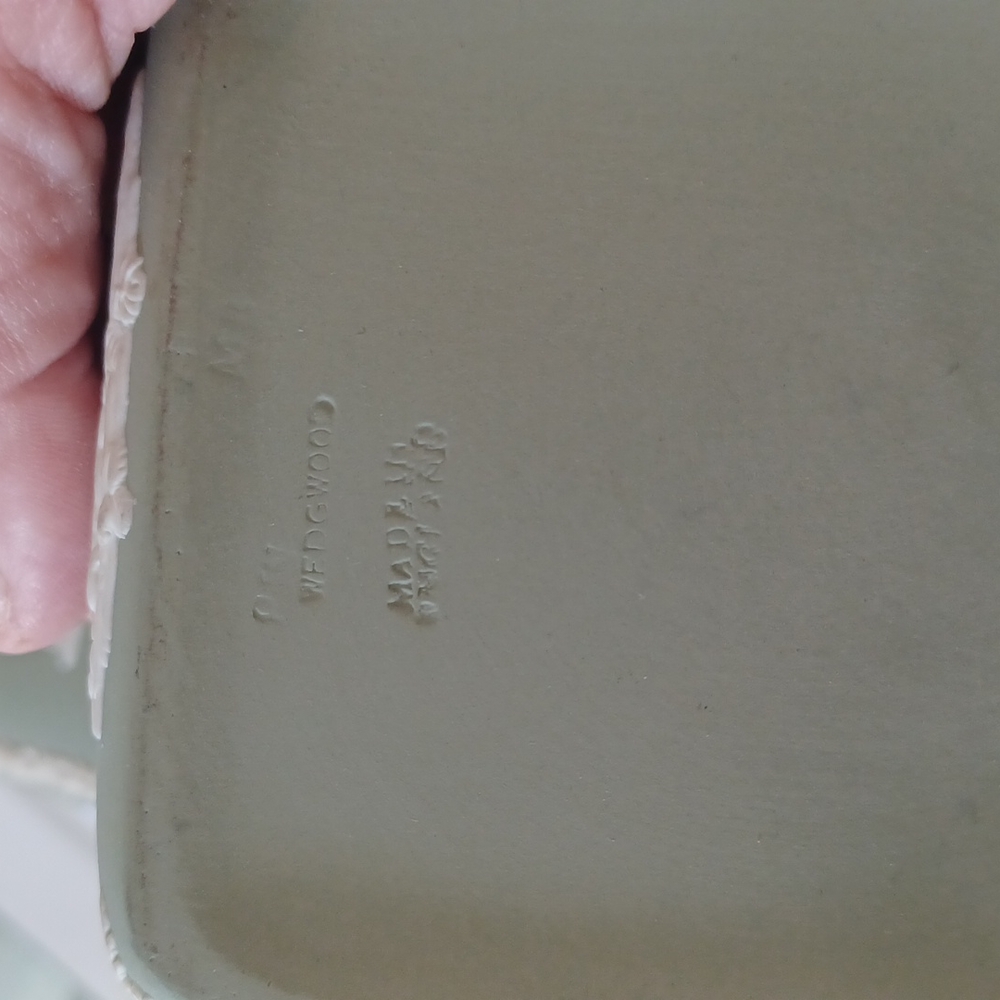 Wedgewood  trinket box decorative piece decorations - Picture 8 of 9